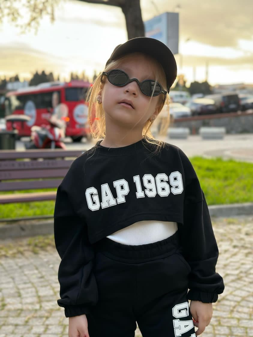 GAP%20SİYAH%203LÜ%20TAKIM